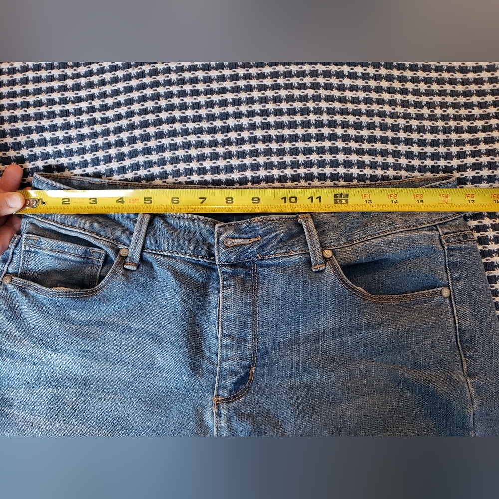 Jeans - Picture 2 of 5